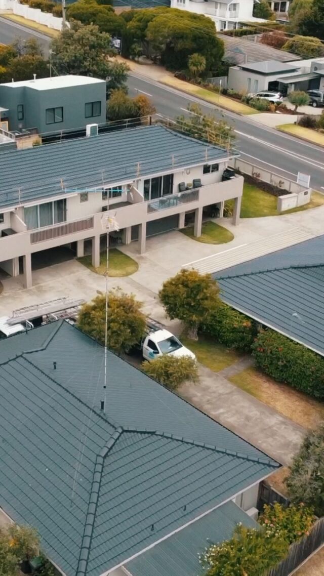 Our Recent Restoration Project complete ✅ 
Location: Ocean Grove
Paint: @industrialroofcoating 
Colour: Charcoal 

To request a quote head to our website, LINK in bio. 

🌐www.geelong-roof-works.com.au
📩contact@geelong-roof-works.com.au 
📞 0404506095

#geelongroofworks #roofrestoration #roofrestorations #roofpainting #roofrepairs #rooftiling #roofrestorationgeelong #roofprotect